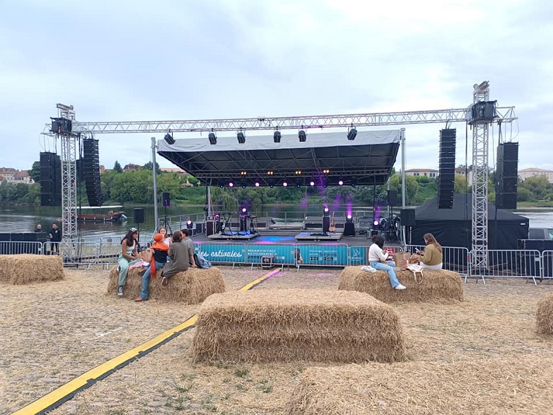 Montage de scène événements à Bergerac